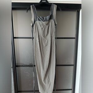 Sport Maxx, beautiful wrap, dress and a size small